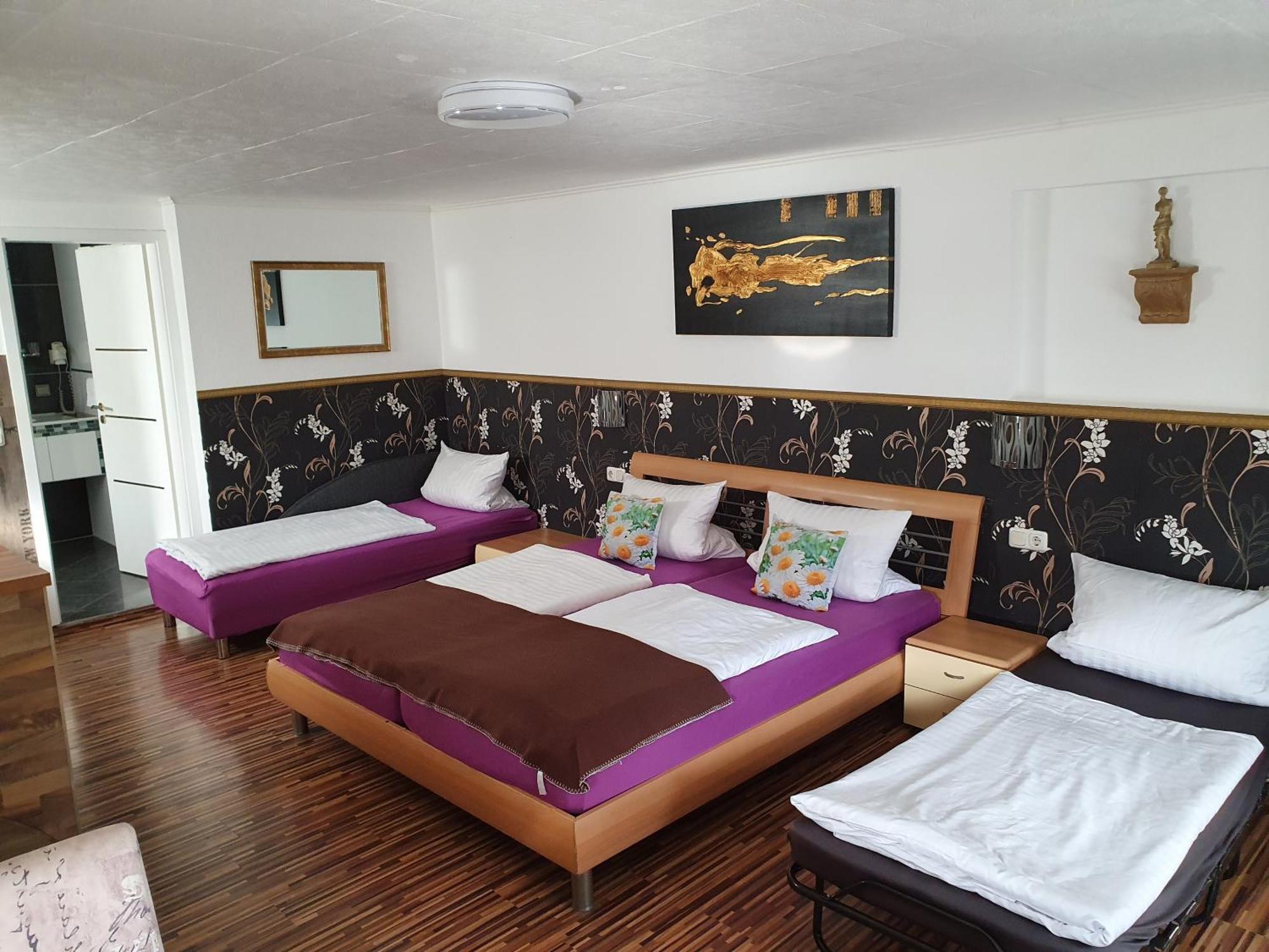 T&K Appartements Бад-Хомбург-фор-дер-Хёэ Экстерьер фото